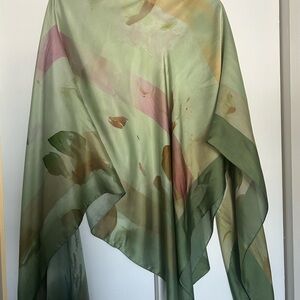 Large Elegant Green Silk Scarf 150cm x 150cm Square Hijab